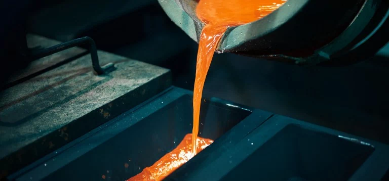 Formowanie ciekłego metalu